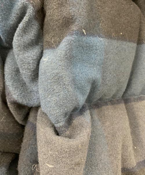 THE NORTH FACE（ザ ノース フェイス）THE NORTH FACE (ザ ノース フェイス) THE NORTH FACE　ジップアップパーカー ブラック×ブルー サイズ:Mの古着・服飾アイテム