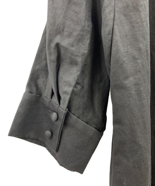 tumugu（ツムグ）tumugu (ツムグ) tumugu　半袖ワンピース ブラック サイズ:FREEの古着・服飾アイテム