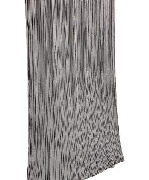 ISSEY MIYAKE（イッセイミヤケ）ISSEY MIYAKE (イッセイミヤケ) ISSEY MIYAKE プリーツスカート グレー サイズ:2の古着・服飾アイテム