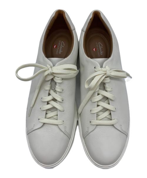 CLARKS（クラークス）CLARKS (クラークス) CLARKS　スニーカー ホワイト サイズ:27.5ｃｍの古着・服飾アイテム