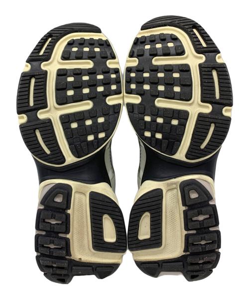 NIKE（ナイキ）NIKE (ナイキ) V2K RUN グレー サイズ:27.5の古着・服飾アイテム