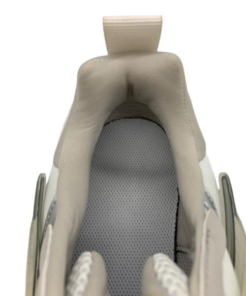 NIKE（ナイキ）NIKE (ナイキ) V2K RUN グレー サイズ:27.5の古着・服飾アイテム