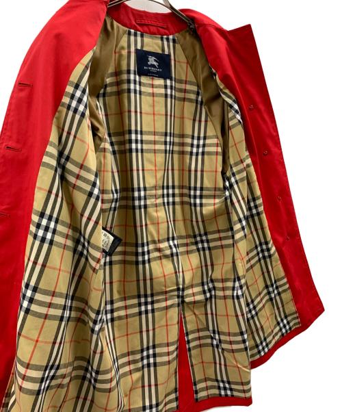 BURBERRY LONDON（バーバリーロンドン）BURBERRY LONDON (バーバリーロンドン) BURBERRY LONDON　コート レッド サイズ:不明の古着・服飾アイテム