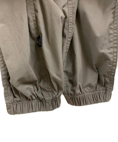 THE NORTH FACE（ザ ノース フェイス）THE NORTH FACE (ザ ノース フェイス) THE NORTH FACE　スウェット ブラウン×オフホワイト サイズ:XLの古着・服飾アイテム