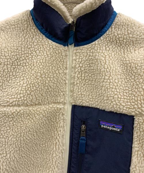 Patagonia（パタゴニア）Patagonia (パタゴニア) Patagonia　ボアジャケット アイボリー×ネイビー サイズ:Sの古着・服飾アイテム