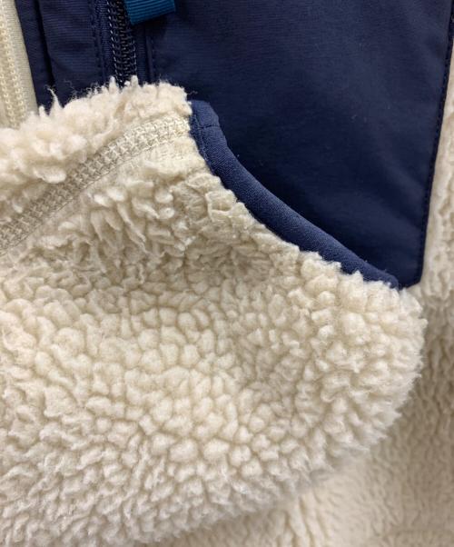 Patagonia（パタゴニア）Patagonia (パタゴニア) Patagonia　ボアジャケット アイボリー×ネイビー サイズ:Sの古着・服飾アイテム