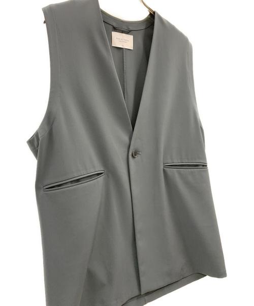 PUBLIC TOKYO（パブリックトウキョウ）PUBLIC TOKYO (パブリックトウキョウ) PUBLIC TOKYO　ベスト チャコールグレー サイズ:1の古着・服飾アイテム