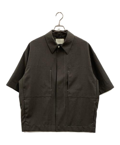 PUBLIC TOKYO（パブリックトウキョウ）PUBLIC TOKYO (パブリックトウキョウ) PUBLIC TOKYO　半袖シャツ チャコールグレー サイズ:1の古着・服飾アイテム