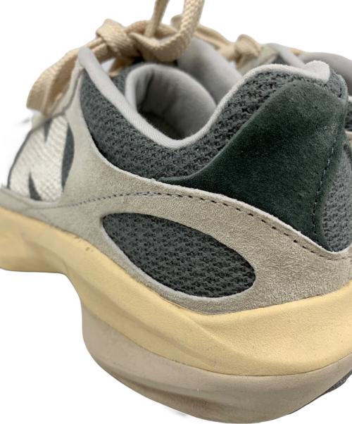 NEW BALANCE（ニューバランス）NEW BALANCE (ニューバランス) NEW BALANCE　ローカットスニーカー グレー×ベージュ サイズ:25.5ｃｍの古着・服飾アイテム