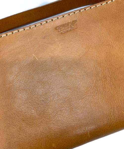 Herz（ヘルツ）Herz (ヘルツ) Herz　パスケース キャメルの古着・服飾アイテム