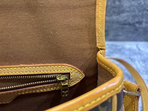 LOUIS VUITTON（ルイ ヴィトン）LOUIS VUITTON (ルイ ヴィトン) ソローニュの古着・服飾アイテム