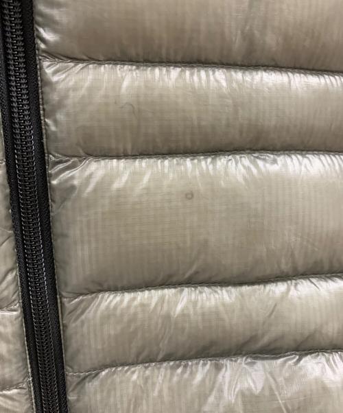 THE NORTH FACE（ザ ノース フェイス）THE NORTH FACE (ザ ノース フェイス) THE NORTH FACE　ダウンジャケット グレー サイズ:Mの古着・服飾アイテム