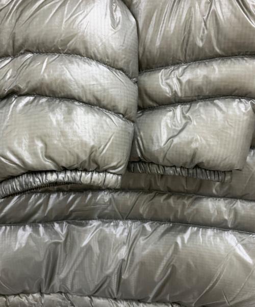 THE NORTH FACE（ザ ノース フェイス）THE NORTH FACE (ザ ノース フェイス) THE NORTH FACE　ダウンジャケット グレー サイズ:Mの古着・服飾アイテム