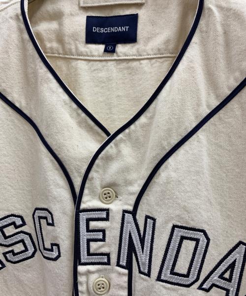 DESCENDANT（ディセンダント）DESCENDANT (ディセンダント) DESCENDANT　ベースボールシャツ ベージュ サイズ:1の古着・服飾アイテム