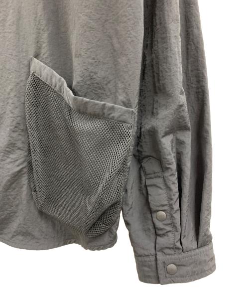 Liberaiders（リベレイダース）Liberaiders (リベレイダース) Liberaiders ナイロンジャケット ブラック サイズ:Mの古着・服飾アイテム