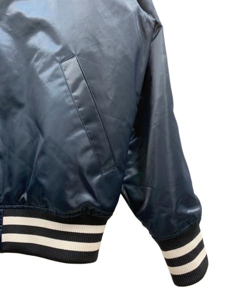 Liberaiders（リベレイダース）Liberaiders (リベレイダース) Majestic (マジェスティック) Liberaiders　Majestic　スタジャン ネイビー サイズ:Mの古着・服飾アイテム