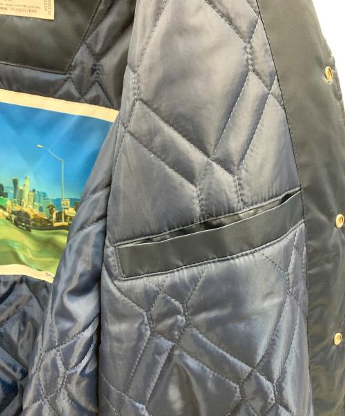 Liberaiders（リベレイダース）Liberaiders (リベレイダース) Majestic (マジェスティック) Liberaiders　Majestic　スタジャン ネイビー サイズ:Mの古着・服飾アイテム