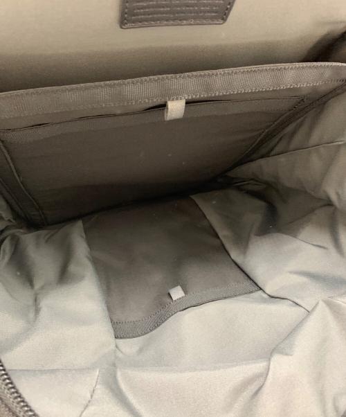 TUMI（トゥミ）TUMI (トゥミ) TUMI　リュック グレーの古着・服飾アイテム