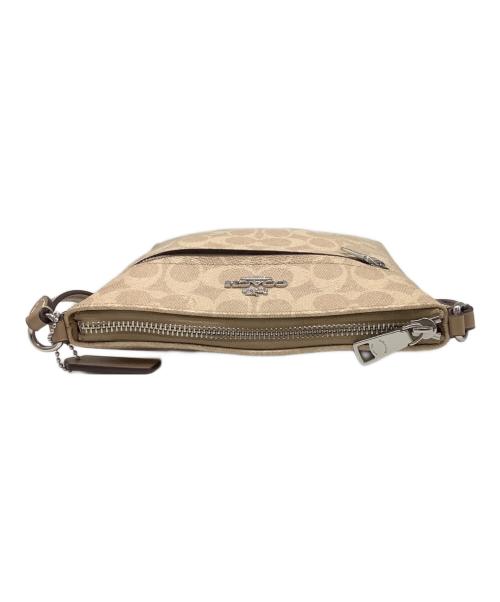 COACH（コーチ）COACH (コーチ) COACH　ショルダーバッグ ベージュの古着・服飾アイテム
