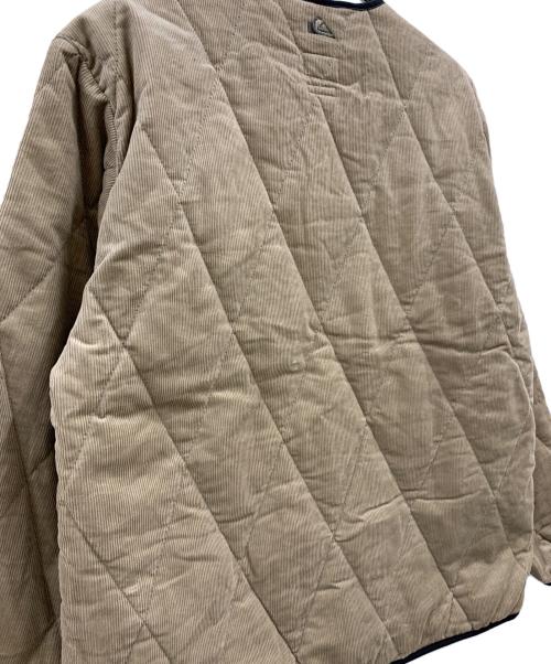 Quiksilver（クイックシルバー）Quiksilver (クイックシルバー) Quiksilver キルティングコーデュロイジャケット ベージュ サイズ:Lの古着・服飾アイテム