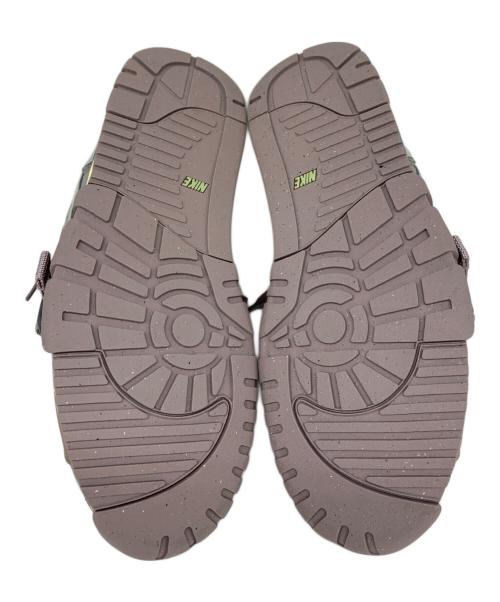 NIKE（ナイキ）NIKE (ナイキ) NIKE スニーカー グレー サイズ:27.5ｃｍの古着・服飾アイテム