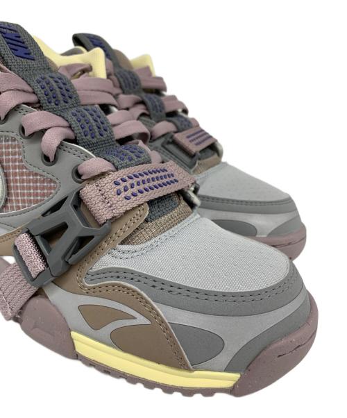 NIKE（ナイキ）NIKE (ナイキ) NIKE スニーカー グレー サイズ:27.5ｃｍの古着・服飾アイテム