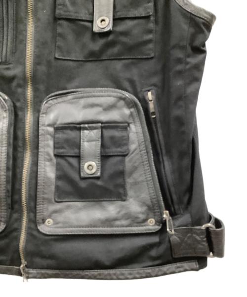 HARLEY-DAVIDSON（ハーレーダビッドソン）HARLEY-DAVIDSON (ハーレーダビッドソン) HARLEY-DAVIDSON　レザー切替ベスト ブラック サイズ:Lの古着・服飾アイテム