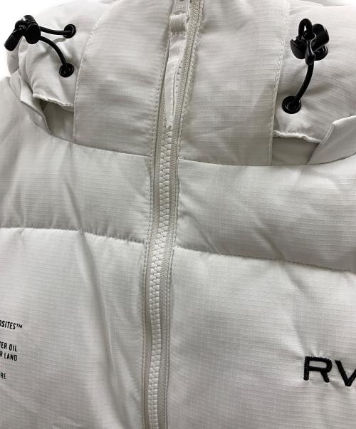 RVCA（ルーカ）RVCA (ルーカ) RVCA　PUFFER VEST ホワイト サイズ:Mの古着・服飾アイテム