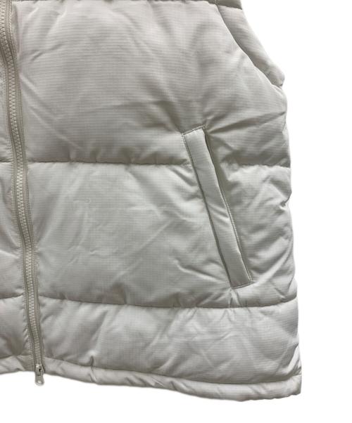 RVCA（ルーカ）RVCA (ルーカ) RVCA　PUFFER VEST ホワイト サイズ:Mの古着・服飾アイテム