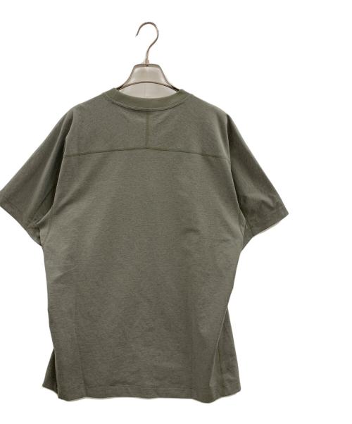 ARC'TERYX（アークテリクス）ARC'TERYX (アークテリクス) ARC'TERYX　半袖カットソー オリーブ サイズ:Sの古着・服飾アイテム