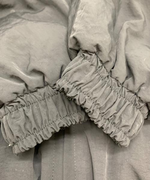 WIND AND SEA（ウィンダンシー）WIND AND SEA (ウィンダンシー) WIND AND SEA　ロゴ入り中綿ジャケット ブラック サイズ:Sの古着・服飾アイテム