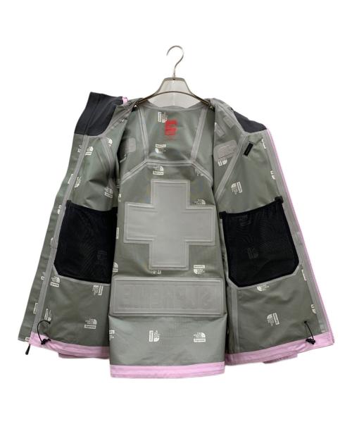 SUPREME（シュプリーム）SUPREME (シュプリーム) THE NORTH FACE (ザ ノース フェイス) Supreme　THE NORTH FACE　レスキューマウンテンプロジャケット ピンク サイズ:Lの古着・服飾アイテム