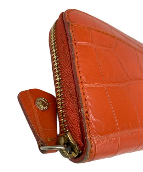 JIMMY CHOO（ジミーチュウ）JIMMY CHOO (ジミーチュウ) JIMMY CHOO　ラウンドファスナー長財布 オレンジの古着・服飾アイテム