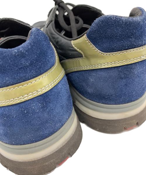 PRADA SPORTS（プラダスポーツ）PRADA SPORTS (プラダスポーツ) PRADA SPORTS　スニーカー ブラック×ネイビー サイズ:６2/1の古着・服飾アイテム