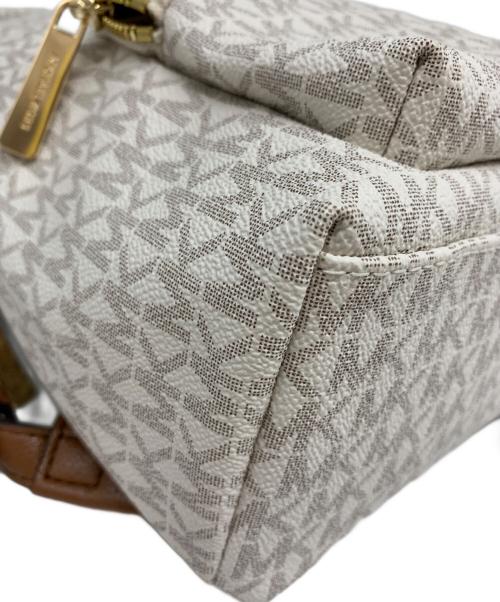 MICHAEL KORS（マイケル・コース）MICHAEL KORS (マイケル・コース) MICHAEL KORS　リュック ホワイトの古着・服飾アイテム