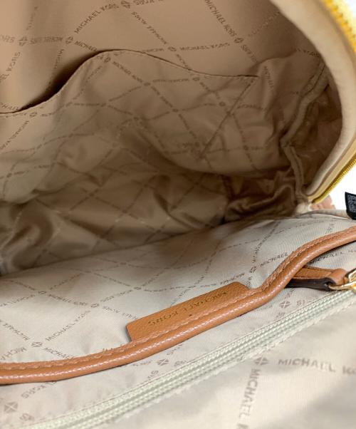 MICHAEL KORS（マイケル・コース）MICHAEL KORS (マイケル・コース) MICHAEL KORS　リュック ホワイトの古着・服飾アイテム