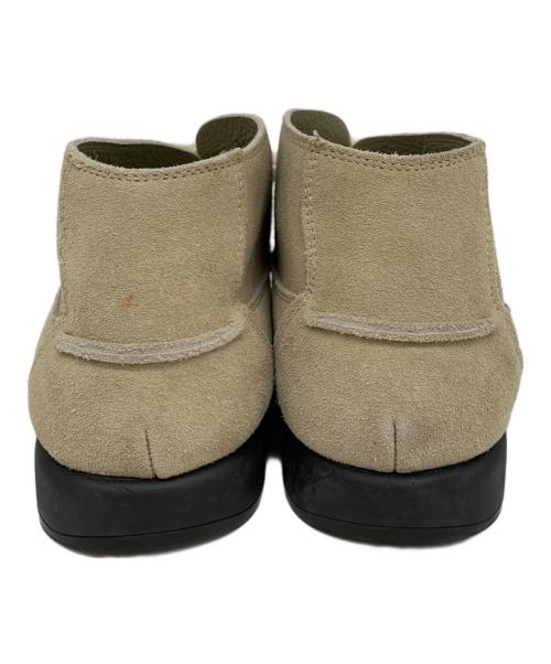 Salvatore Ferragamo（サルヴァトーレ フェラガモ）Salvatore Ferragamo (サルヴァトーレ フェラガモ) Salvatore Ferragamoチャッカーブーツ ベージュ サイズ:8の古着・服飾アイテム