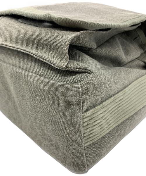 thinktank（シンクタンク）thinktank (シンクタンク) thinktank　カメラバッグ オリーブの古着・服飾アイテム