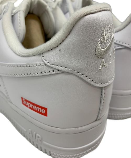 NIKE（ナイキ）NIKE (ナイキ) SUPREME (シュプリーム) NIKE　Supreme　ローカットスニーカー ホワイト サイズ:26.5cmの古着・服飾アイテム