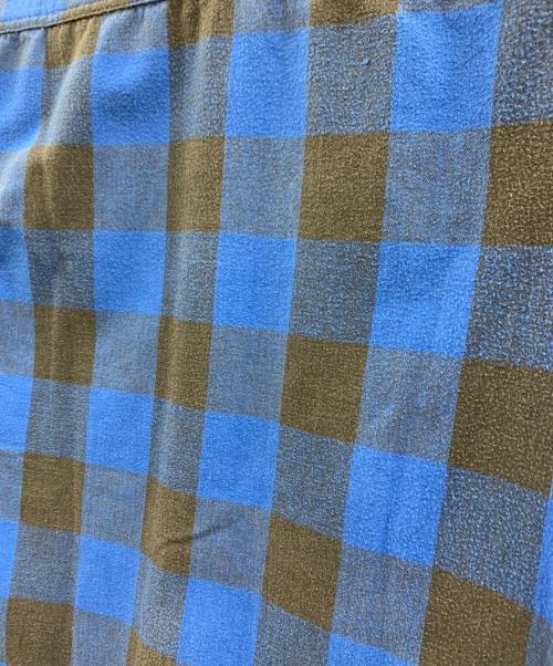 ST JOHN'S BAY（セントジョンズベイ）ST JOHN'S BAY (セントジョンズベイ) 長袖シャツ ブルー×ブラック サイズ:Sの古着・服飾アイテム