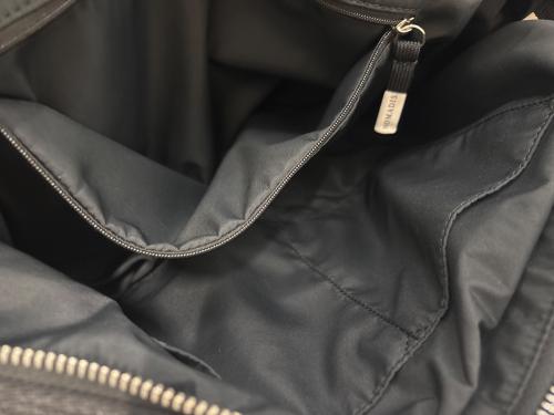 NOMADIS（ノマディス）NOMADIS (ノマディス) ショルダーバッグ ブラックの古着・服飾アイテム