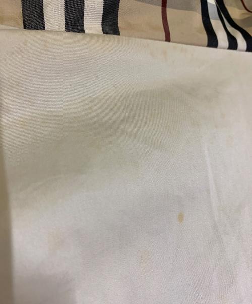 BURBERRY LONDON（バーバリーロンドン）BURBERRY LONDON (バーバリーロンドン) BURBERRY LONDON　リバーシブルジャケット ベージュ サイズ:Lの古着・服飾アイテム