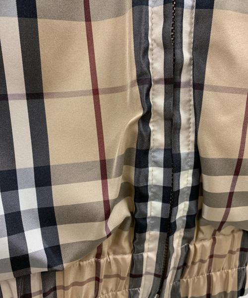 BURBERRY LONDON（バーバリーロンドン）BURBERRY LONDON (バーバリーロンドン) BURBERRY LONDON　リバーシブルジャケット ベージュ サイズ:Lの古着・服飾アイテム