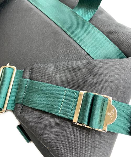 Vivienne Westwood（ヴィヴィアンウエストウッド）Vivienne Westwood (ヴィヴィアンウエストウッド) Vivienne Westwood　ボディバッグ ブラック×グリーンの古着・服飾アイテム