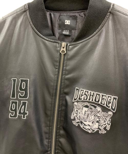 DC SHOE CO.USA（ディーシー シューコー ユーエスエー）DC SHOE CO.USA (ディーシー シューコー ユーエスエー) DC SHOE CO.USA　MA-1ジャケット ブラック サイズ:Mの古着・服飾アイテム