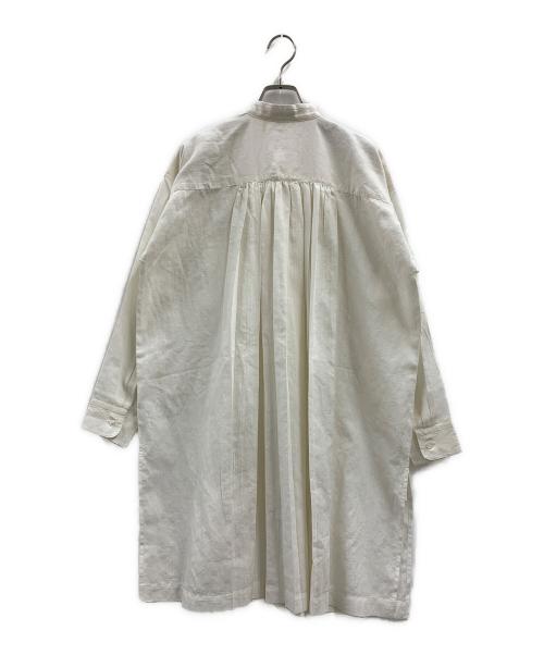ISSEY MIYAKE（イッセイミヤケ）ISSEY MIYAKE (イッセイミヤケ) ISSEY MIYAKE　長袖ブラウス アイボリー サイズ:Mの古着・服飾アイテム
