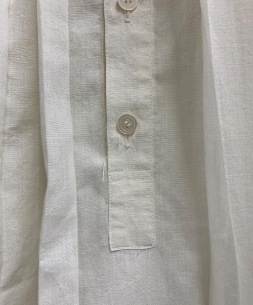 ISSEY MIYAKE（イッセイミヤケ）ISSEY MIYAKE (イッセイミヤケ) ISSEY MIYAKE　長袖ブラウス アイボリー サイズ:Mの古着・服飾アイテム