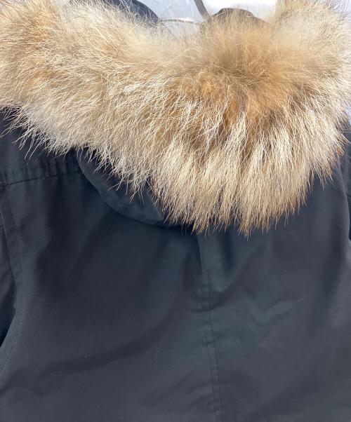 CANADA GOOSE（カナダグース）CANADA GOOSE (カナダグース) CANADA GOOSE　	ダックダウン　　ダウンジャケット ブラック サイズ:Lの古着・服飾アイテム