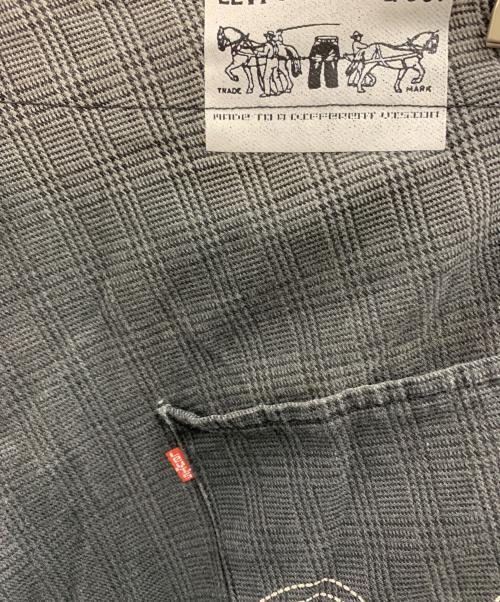 LEVI'S（リーバイス）LEVI'S (リーバイス) パンツ グレー サイズ:W30の古着・服飾アイテム