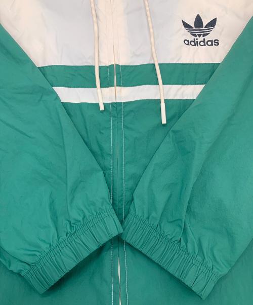 adidas（アディダス）adidas (アディダス) adidas　ウインドブレーカー アイボリー×グリーン サイズ:XXXLの古着・服飾アイテム